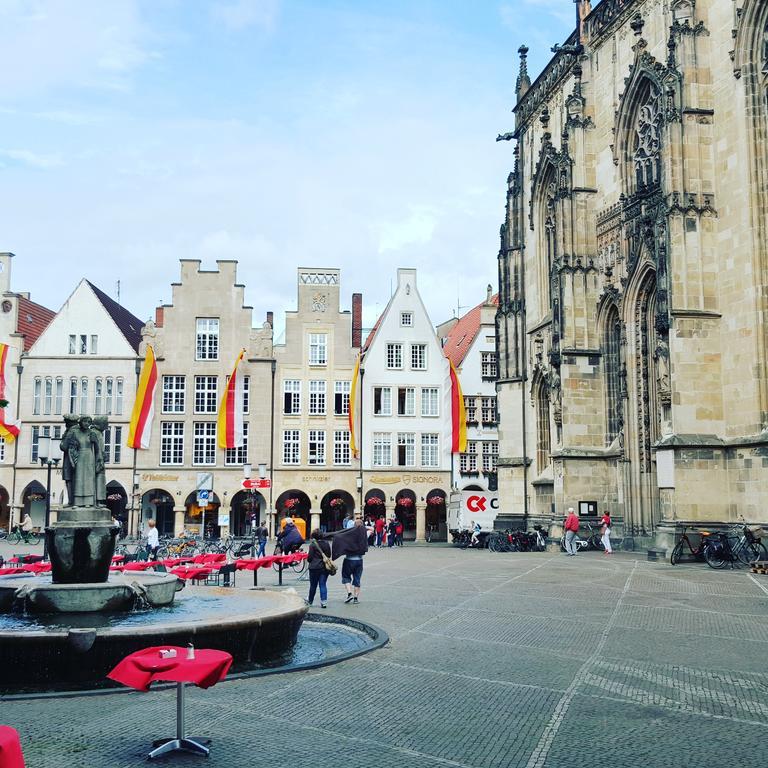 Muenstersdachstuebchen Munster (North Rhine-Westphalia) Exterior foto