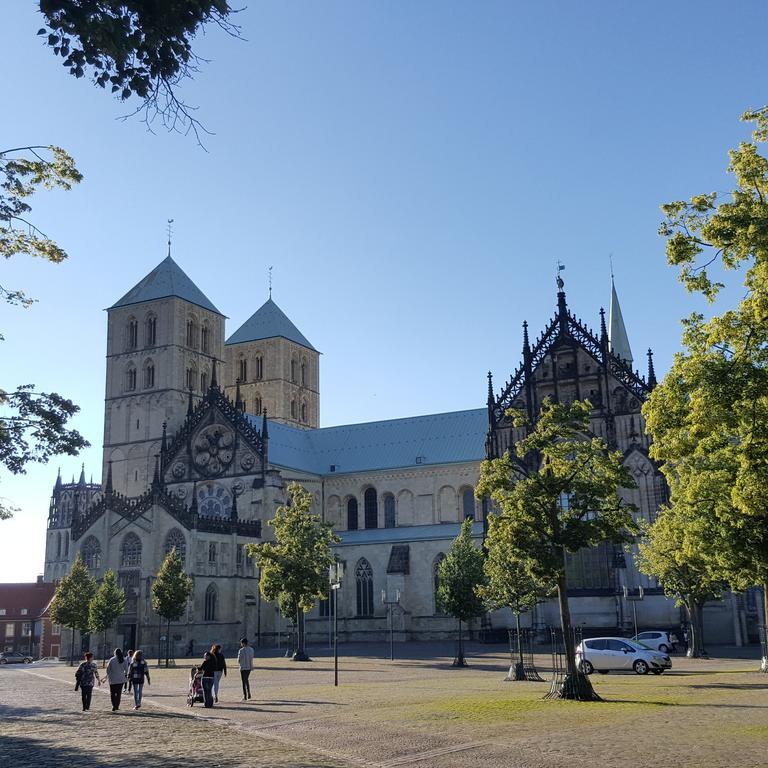 Muenstersdachstuebchen Munster (North Rhine-Westphalia) Exterior foto